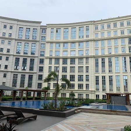 Eighty One Newport Boulevard Manila Dış mekan fotoğraf