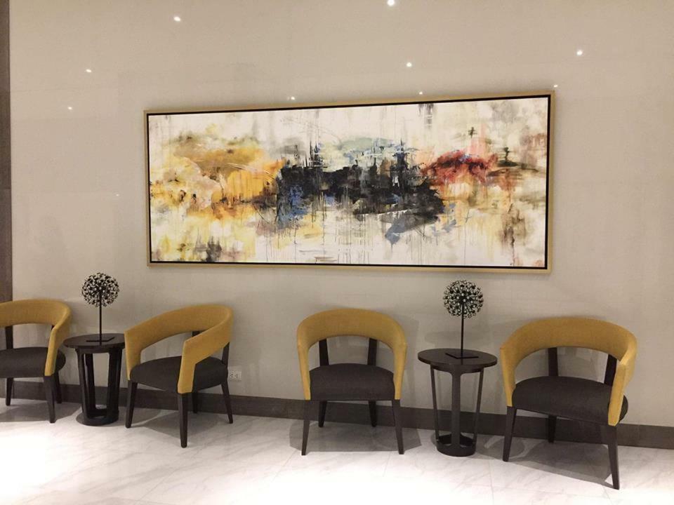 Eighty One Newport Boulevard Manila Dış mekan fotoğraf